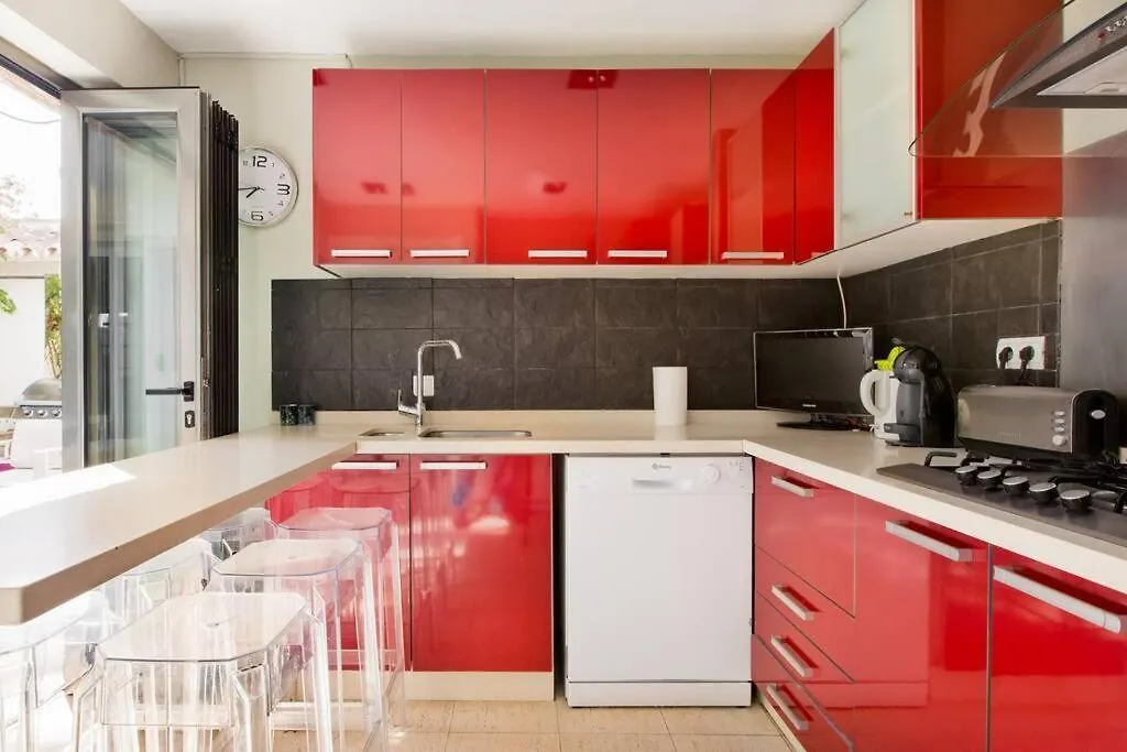 マルベーリャ Boutique Townhouse With Hot Tub Near Puerto Banusヴィラ 別荘
