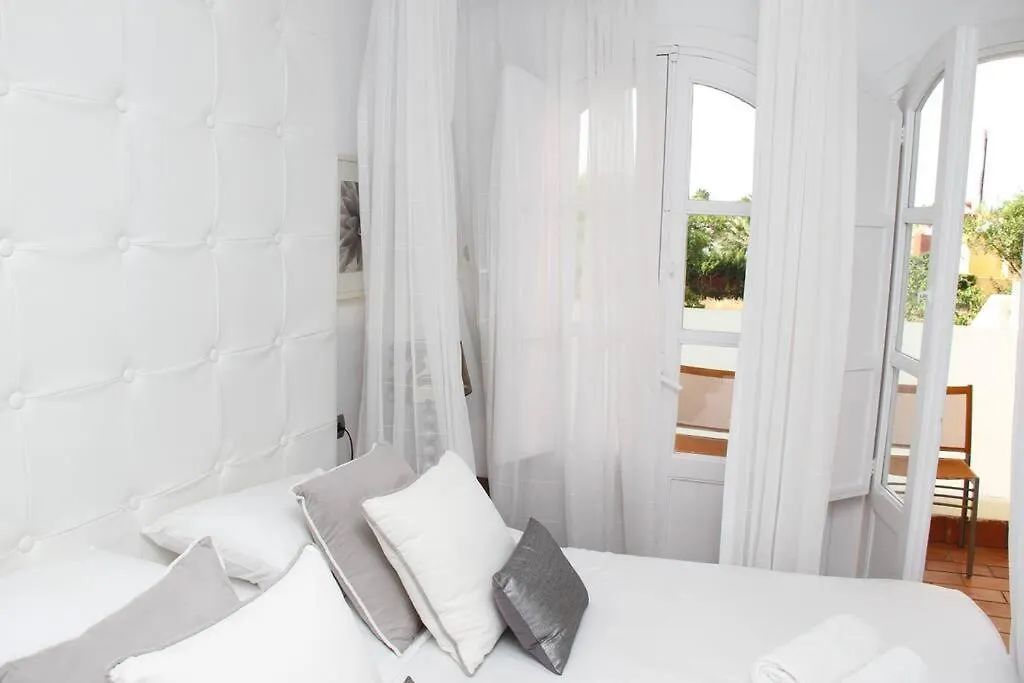 別荘 マルベーリャ Boutique Townhouse With Hot Tub Near Puerto Banusヴィラ